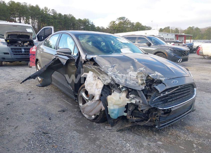 2014 Ford Fusion SE (VIN 1FA6P0H76E5391193) main photo