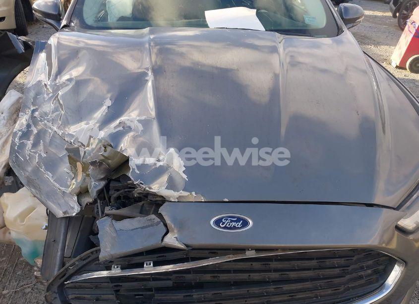 Photo 10 of 2014 Ford Fusion SE (VIN 1FA6P0H76E5391193)