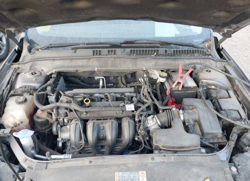 Photo 10 of 2014 Ford Fusion SE (VIN 1FA6P0H76E5404413)