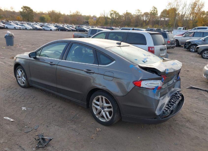 Photo 3 of 2014 Ford Fusion SE (VIN 1FA6P0H76E5404413)