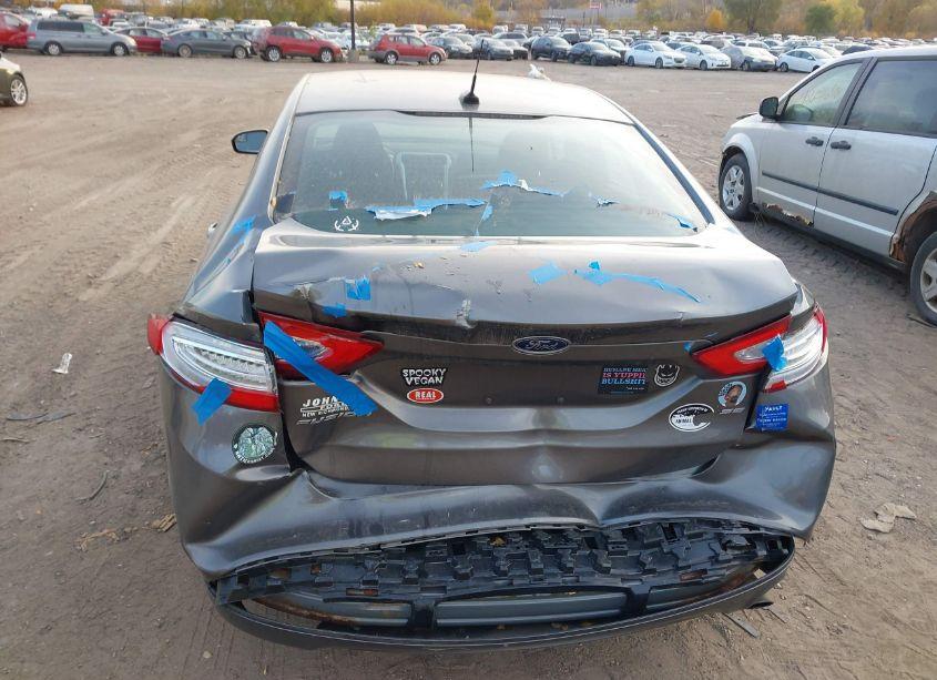 Photo 6 of 2014 Ford Fusion SE (VIN 1FA6P0H76E5404413)