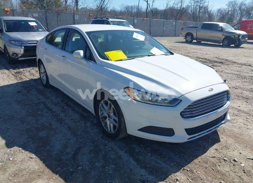 2015 Ford Fusion SE (VIN 1FA6P0H76F5113914) main photo