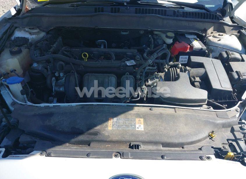 Photo 10 of 2015 Ford Fusion SE (VIN 1FA6P0H76F5113914)