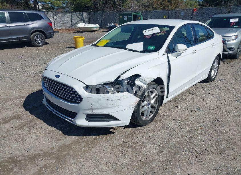 Photo 2 of 2015 Ford Fusion SE (VIN 1FA6P0H76F5113914)