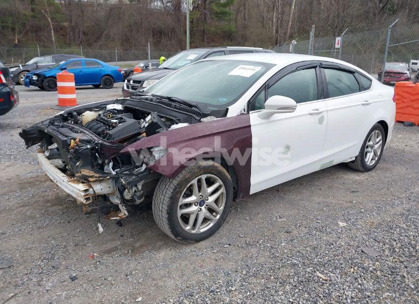 Photo 2 of 2016 Ford Fusion SE (VIN 1FA6P0H76G5100291)