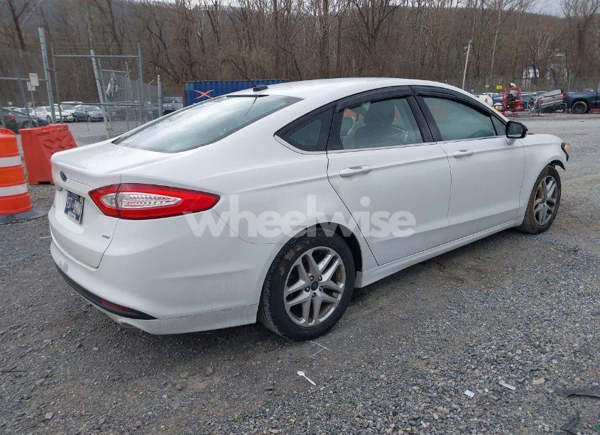 Photo 4 of 2016 Ford Fusion SE (VIN 1FA6P0H76G5100291)