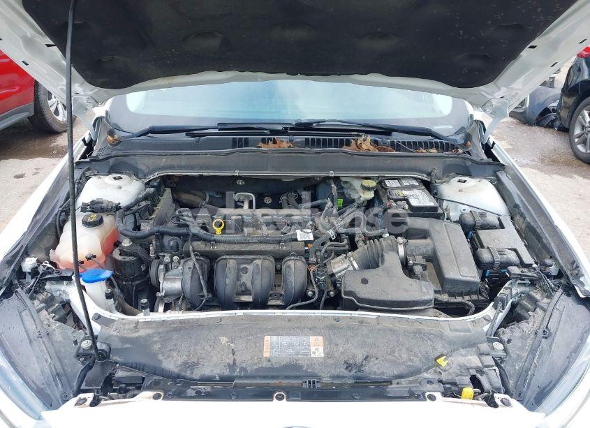 Photo 10 of 2016 Ford Fusion SE (VIN 1FA6P0H76G5104468)