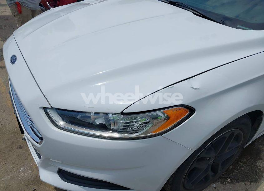 Photo 18 of 2016 Ford Fusion SE (VIN 1FA6P0H76G5104468)