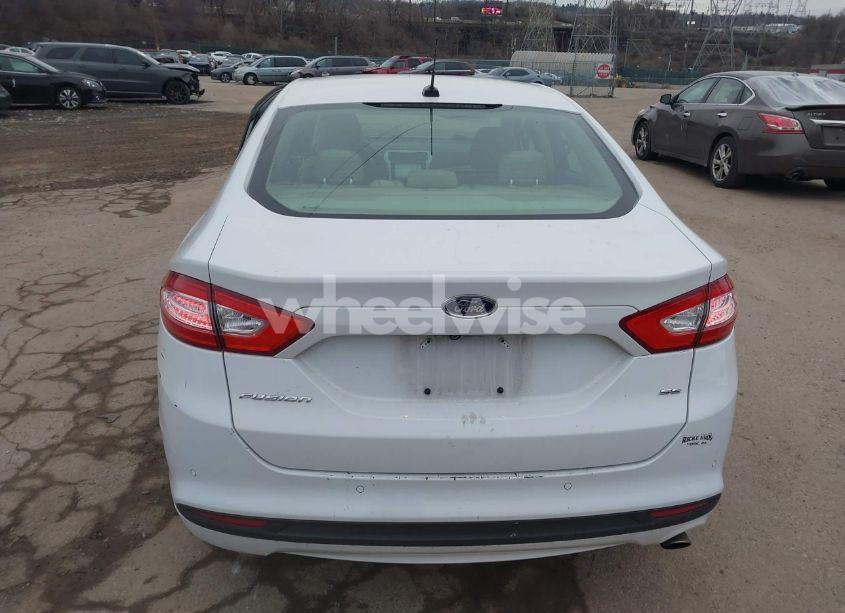 Photo 16 of 2016 Ford Fusion SE (VIN 1FA6P0H76G5114370)