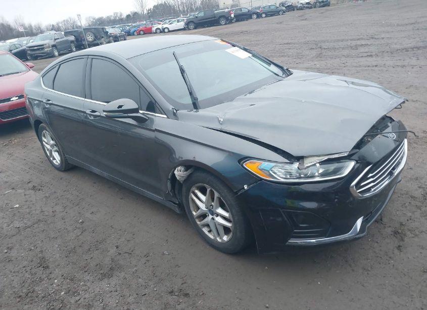 2016 Ford Fusion SE (VIN 1FA6P0H76G5121013) main photo