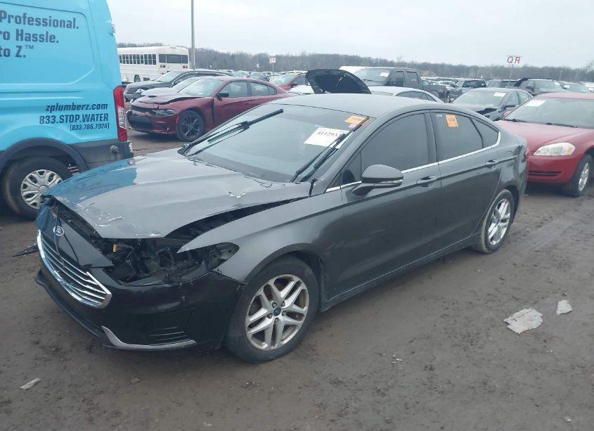 Photo 2 of 2016 Ford Fusion SE (VIN 1FA6P0H76G5121013)