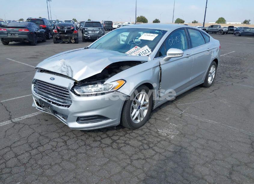 Photo 2 of 2016 Ford Fusion SE (VIN 1FA6P0H76G5125322)
