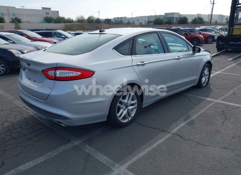 Photo 4 of 2016 Ford Fusion SE (VIN 1FA6P0H76G5125322)