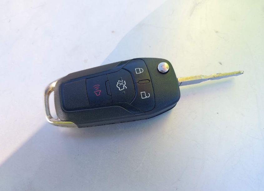 Photo 11 of 2014 Ford Fusion SE (VIN 1FA6P0H77E5351821)