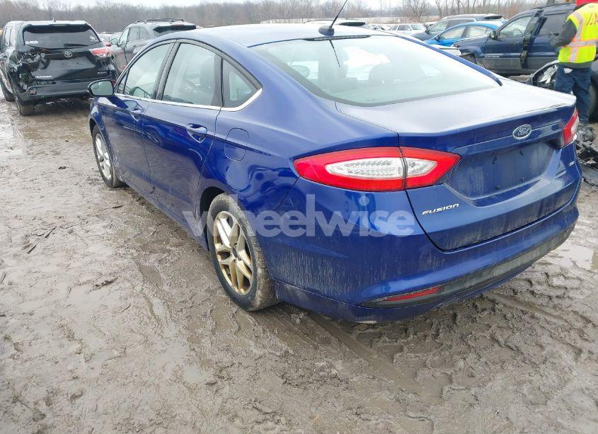 Photo 3 of 2014 Ford Fusion SE (VIN 1FA6P0H77E5374838)