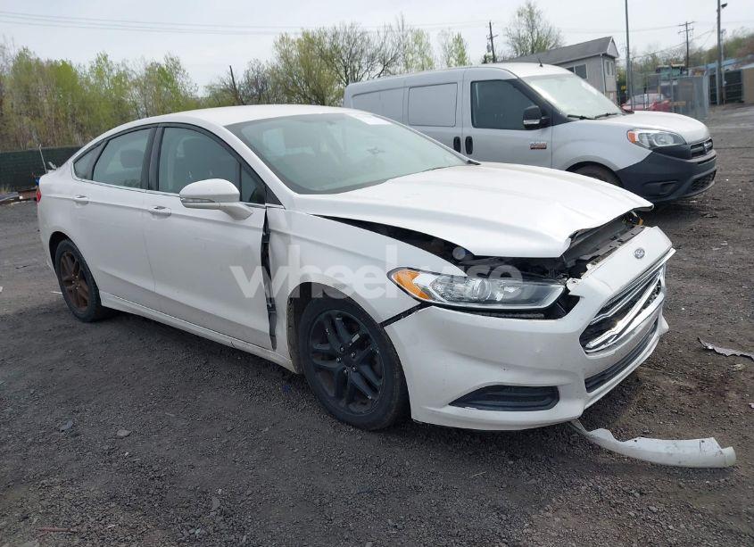 2014 Ford Fusion SE (VIN 1FA6P0H77E5383605) main photo