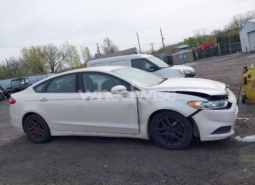 Photo 13 of 2014 Ford Fusion SE (VIN 1FA6P0H77E5383605)