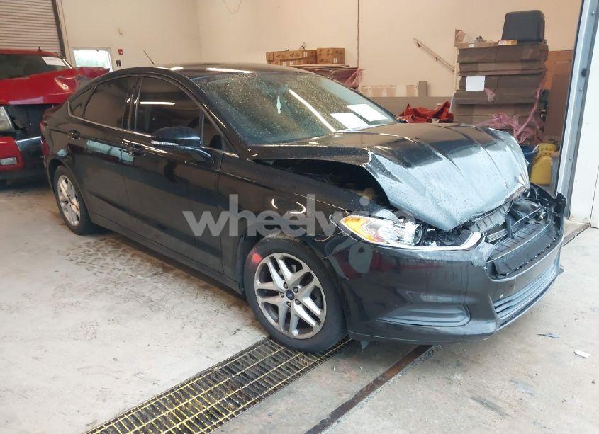 2014 Ford Fusion SE (VIN 1FA6P0H77E5398332) main photo