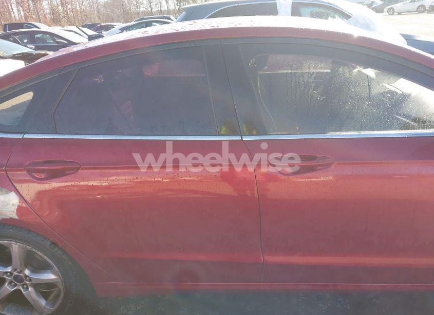 Photo 14 of 2014 Ford Fusion SE (VIN 1FA6P0H77E5399416)