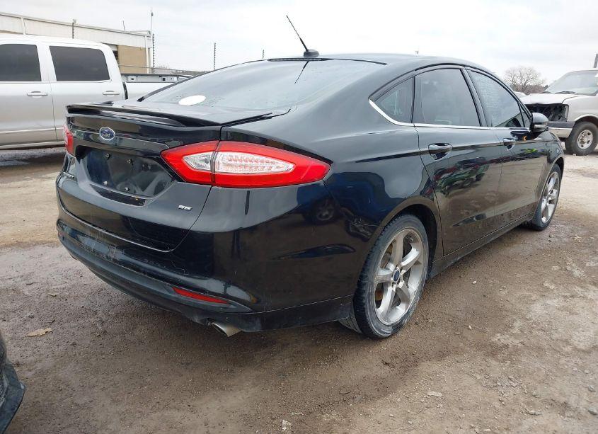 Photo 4 of 2014 Ford Fusion SE (VIN 1FA6P0H77E5405067)