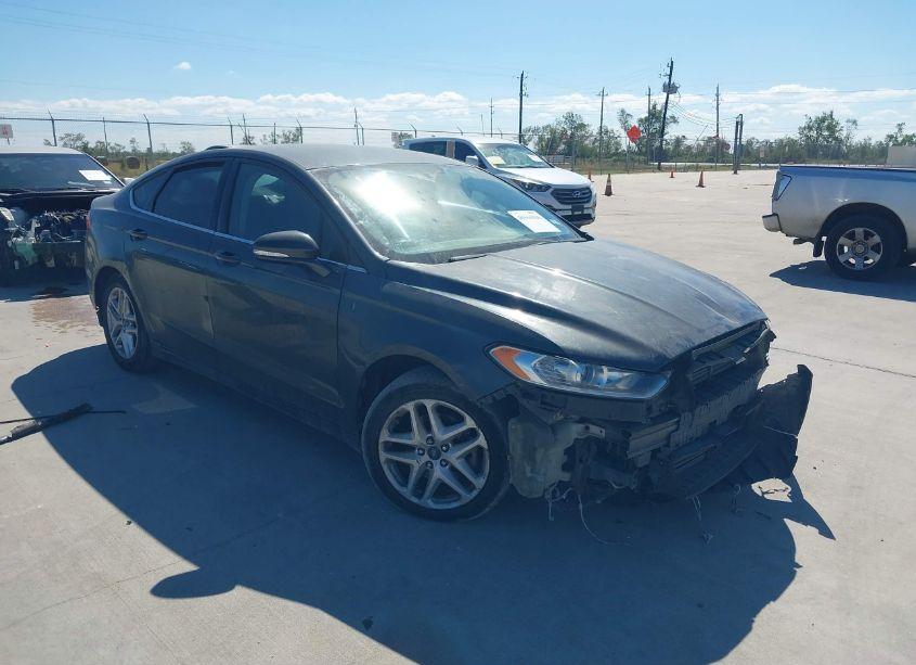 2015 Ford Fusion SE (VIN 1FA6P0H77F5102033) main photo