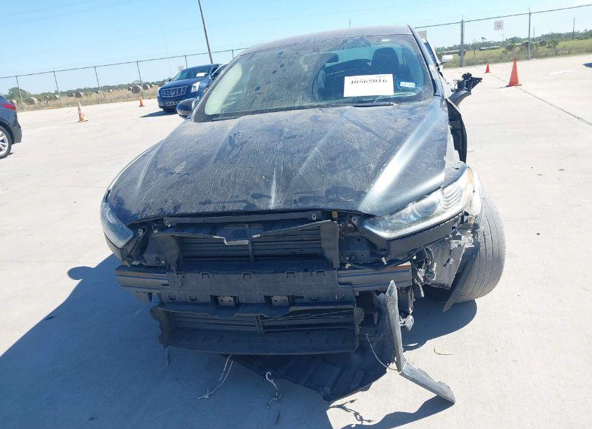 Photo 6 of 2015 Ford Fusion SE (VIN 1FA6P0H77F5102033)