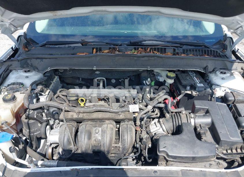 Photo 10 of 2015 Ford Fusion SE (VIN 1FA6P0H77F5116465)