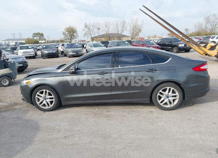 Photo 14 of 2015 Ford Fusion SE (VIN 1FA6P0H77F5118491)