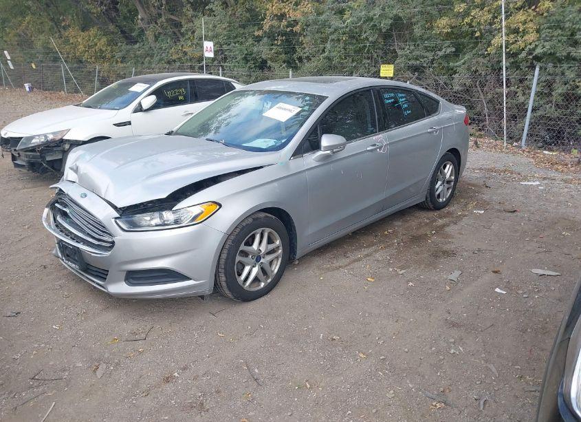 Photo 2 of 2016 Ford Fusion SE (VIN 1FA6P0H77G5116578)