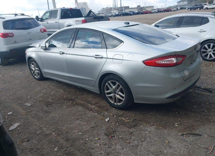 Photo 3 of 2016 Ford Fusion SE (VIN 1FA6P0H77G5116578)