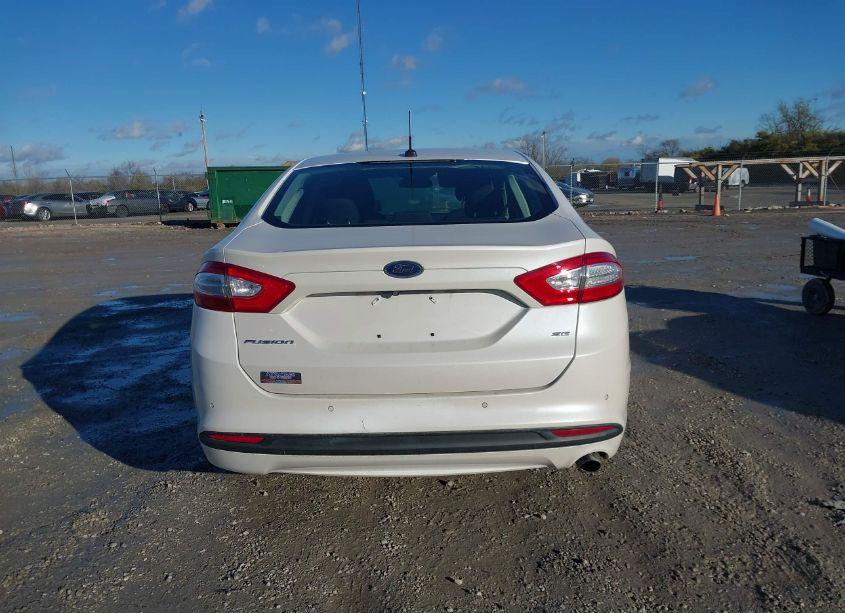 Photo 16 of 2016 Ford Fusion SE (VIN 1FA6P0H77G5126740)