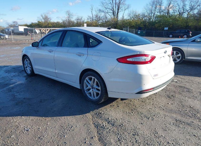 Photo 3 of 2016 Ford Fusion SE (VIN 1FA6P0H77G5126740)