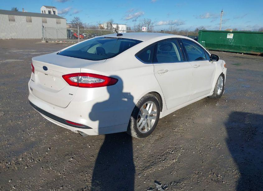 Photo 4 of 2016 Ford Fusion SE (VIN 1FA6P0H77G5126740)