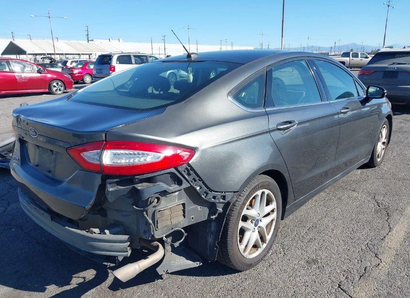 Photo 4 of 2016 Ford Fusion SE (VIN 1FA6P0H77G5132036)