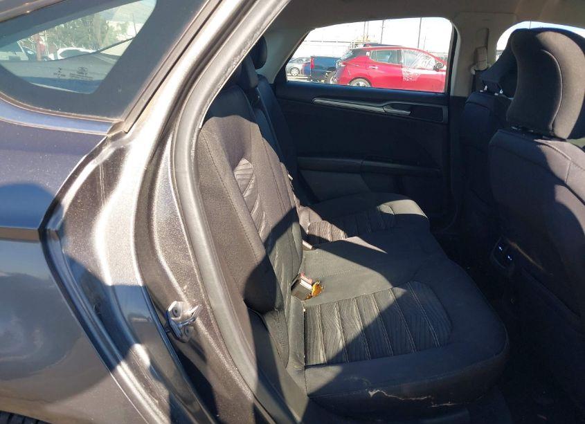 Photo 8 of 2016 Ford Fusion SE (VIN 1FA6P0H77G5132036)