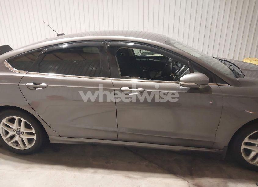 Photo 14 of 2014 Ford Fusion SE (VIN 1FA6P0H78E5358020)