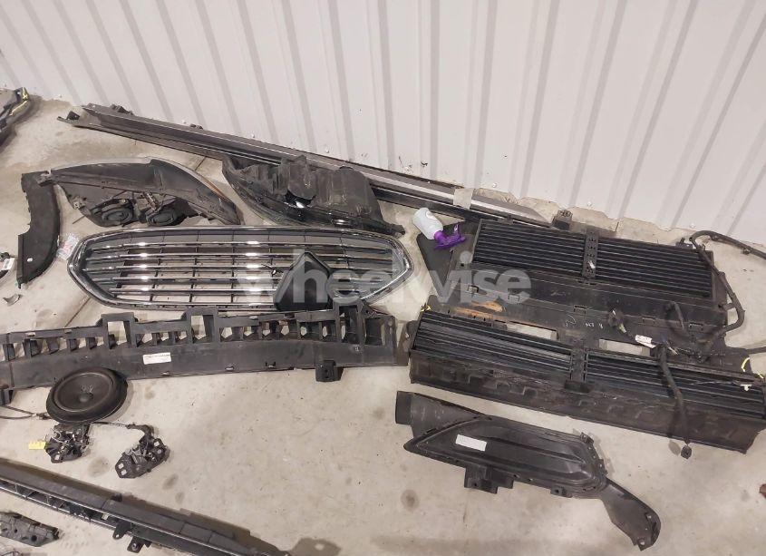 Photo 18 of 2014 Ford Fusion SE (VIN 1FA6P0H78E5358020)