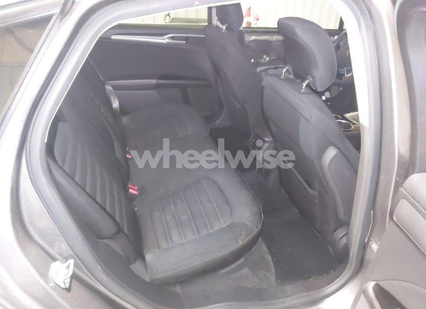 Photo 8 of 2014 Ford Fusion SE (VIN 1FA6P0H78E5358020)