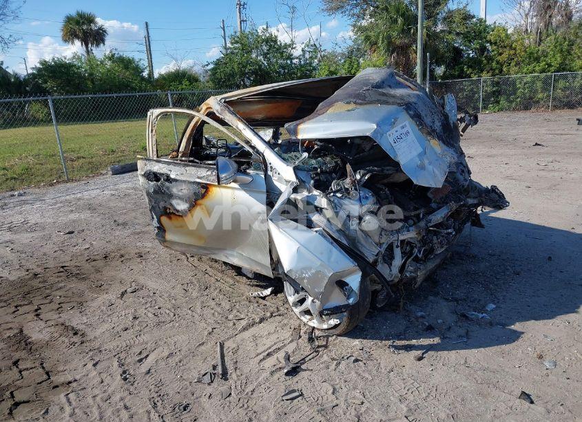 2014 Ford Fusion SE (VIN 1FA6P0H78E5359877) main photo