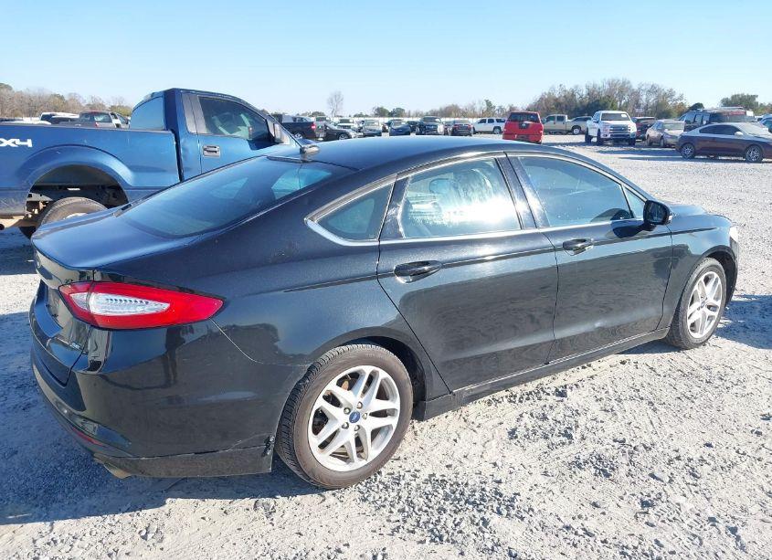 Photo 4 of 2014 Ford Fusion SE (VIN 1FA6P0H78E5384407)