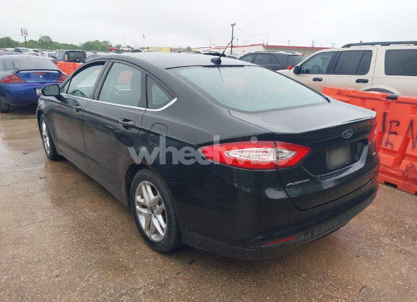 Photo 3 of 2015 Ford Fusion SE (VIN 1FA6P0H78F5100209)