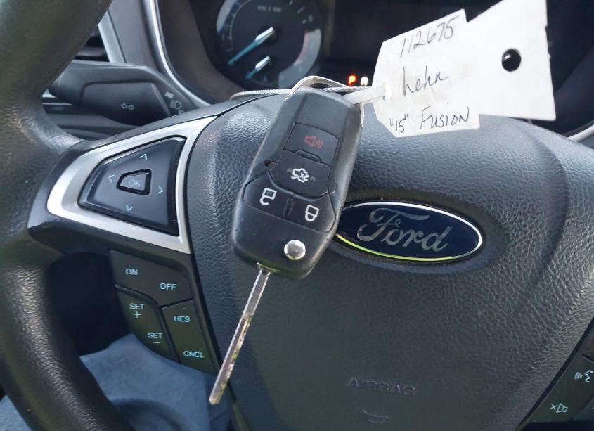 Photo 11 of 2015 Ford Fusion SE (VIN 1FA6P0H78F5101795)