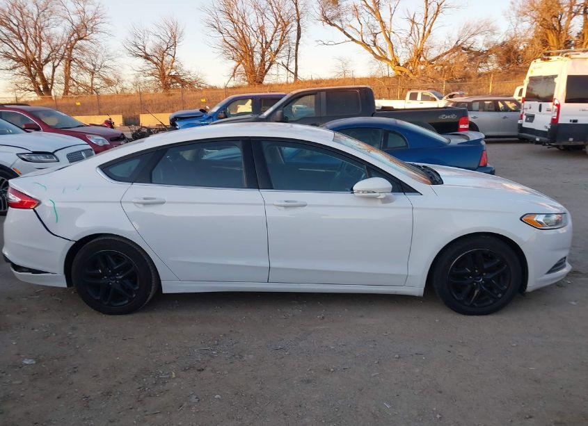 Photo 13 of 2015 Ford Fusion SE (VIN 1FA6P0H78F5101795)