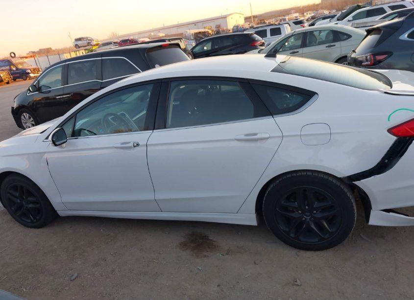 Photo 14 of 2015 Ford Fusion SE (VIN 1FA6P0H78F5101795)