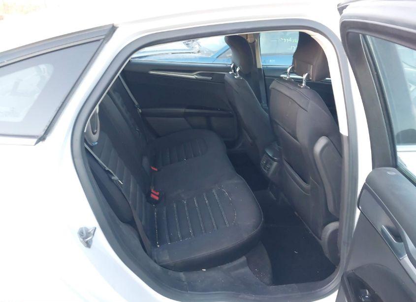 Photo 8 of 2015 Ford Fusion SE (VIN 1FA6P0H78F5101795)