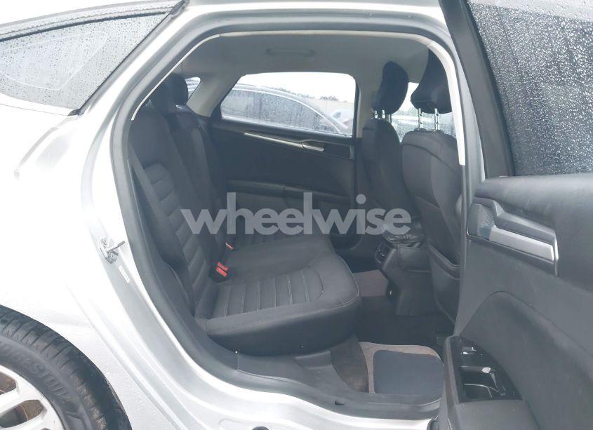 Photo 8 of 2015 Ford Fusion SE (VIN 1FA6P0H78F5113719)