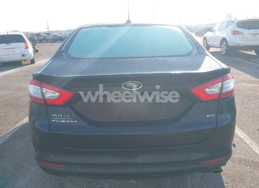 Photo 16 of 2016 Ford Fusion SE (VIN 1FA6P0H78G5104522)
