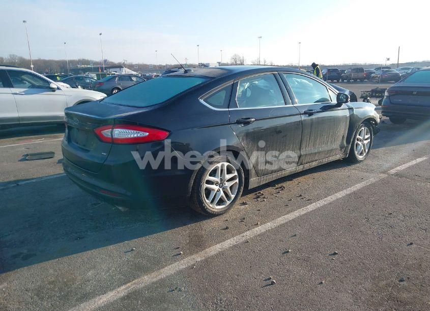 Photo 4 of 2016 Ford Fusion SE (VIN 1FA6P0H78G5104522)