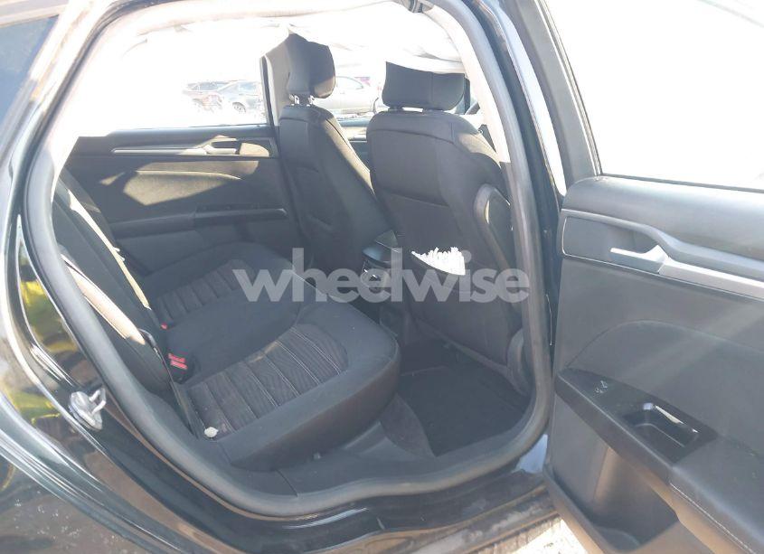 Photo 8 of 2016 Ford Fusion SE (VIN 1FA6P0H78G5104522)