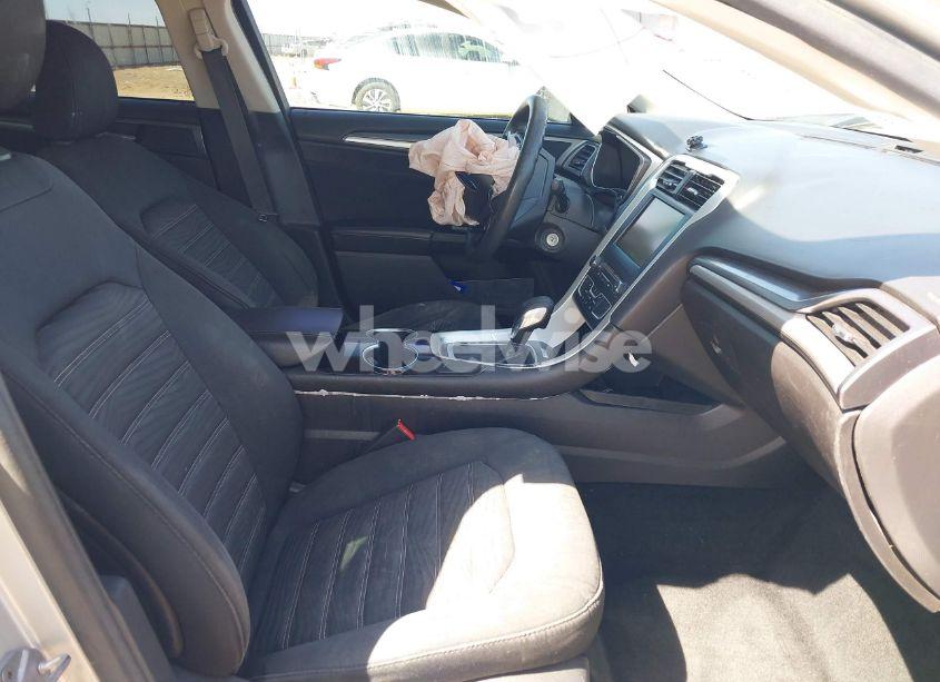 Photo 5 of 2016 Ford Fusion SE (VIN 1FA6P0H78G5112328)